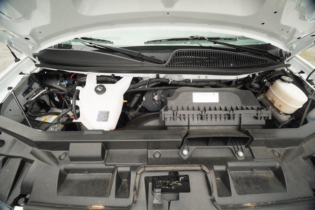 New 2026 GMC Savana 4500 w/ Power Convenience Package RWD image 10