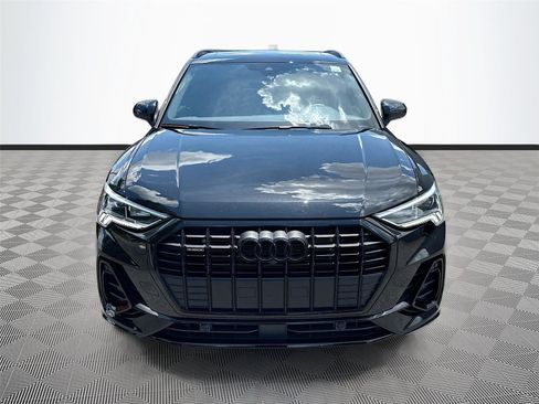 Certified 2023 Audi Q3 2.0T Premium Plus w/ Premium Plus Package AWD/4WD image 2