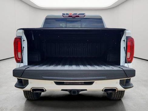 Used 2023 GMC Sierra 1500 Denali w/ Denali Reserve Package AWD/4WD image 11