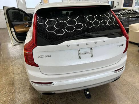 Used 2016 Volvo XC90 T6 Inscription w/ Vision Package AWD/4WD image 12