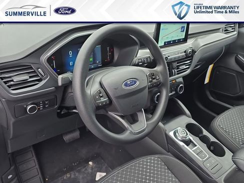 New 2026 Ford Escape Active FWD image 17