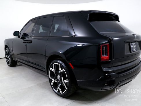 Used 2026 Rolls-Royce Cullinan AWD/4WD image 8