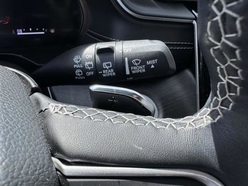 Used 2022 Jeep Grand Cherokee Summit image 13