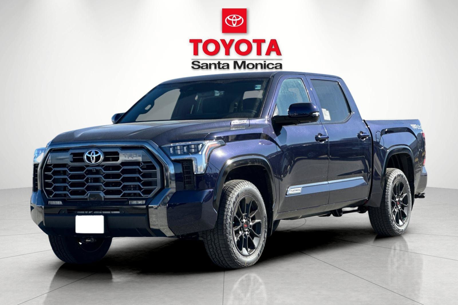 New 2026 Toyota Tundra Platinum w/ Tow Tech Package AWD/4WD image 6