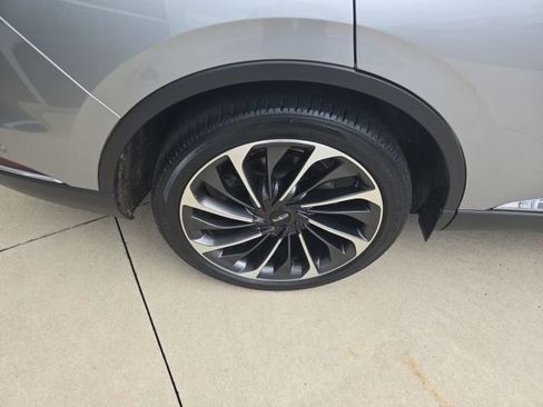 Used 2023 Lincoln Aviator Reserve w/ Equipment Group 201A image 21