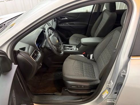 Used 2022 Chevrolet Equinox LT image 35