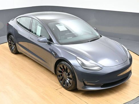 Used 2023 Tesla Model 3 Performance AWD/4WD image 2