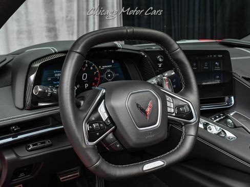 Used 2024 Chevrolet Corvette Z06 w/ Z07 Performance Package RWD image 9