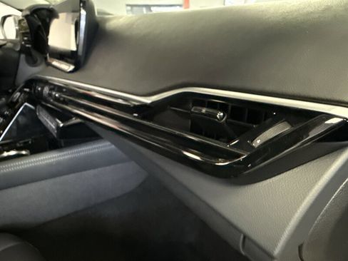 Used 2022 Toyota Mirai XLE w/ Advanced Technology Package image 15