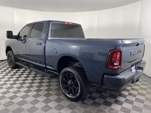 Used 2025 RAM 2500 Big Horn AWD/4WD image 9