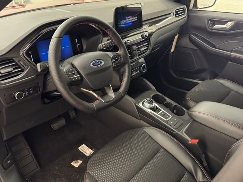 New 2026 Ford Escape ST-Line w/ Cold Weather Package image 31