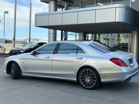 Used 2017 Mercedes-Benz S 550e image 4