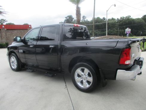 Used 2015 RAM 1500 Big Horn RWD image 4