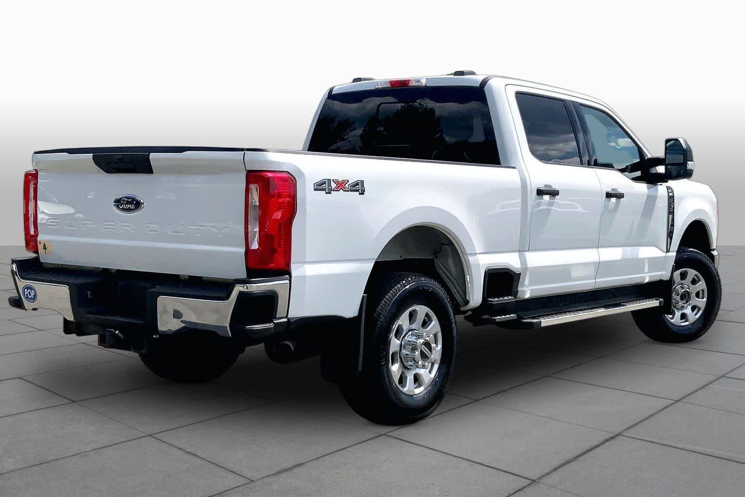 Used 2023 Ford F250 XLT w/ Snow Plow Prep Package AWD/4WD image 13