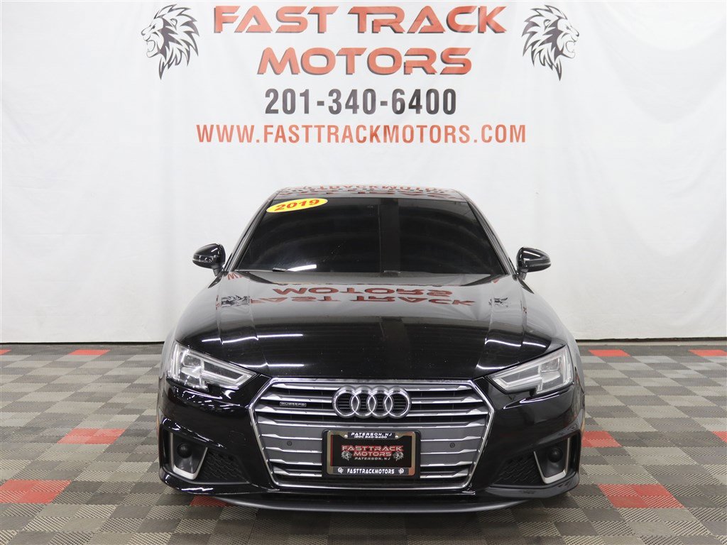 Used 2019 Audi A4 2.0T Premium Plus w/ Premium Plus Package AWD/4WD image 2