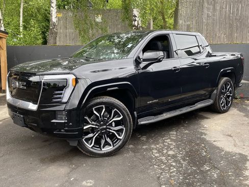 Used 2025 GMC Sierra EV Denali AWD/4WD image 1