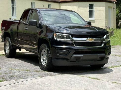 Used 2017 Chevrolet Colorado W/T RWD image 5