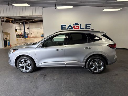 Used 2024 Ford Escape ST-Line Select w/ Tech Pack #2 AWD/4WD image 5