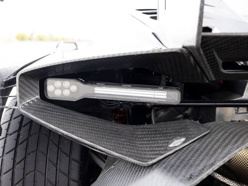 Used 2023 Lamborghini Huracan EVO RWD image 13