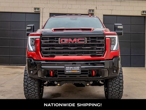 Used 2025 GMC Sierra 2500 AT4X image 4