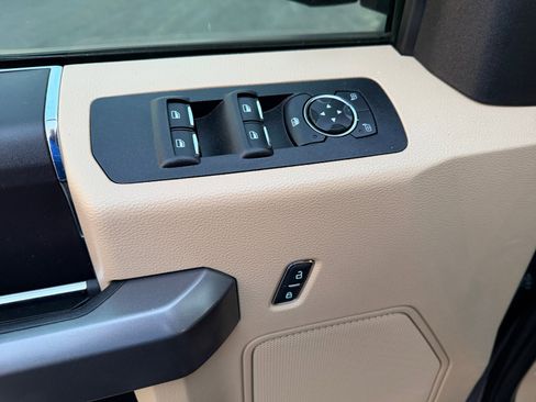 Used 2019 Ford F150 XLT w/ Equipment Group 301A Mid RWD image 20