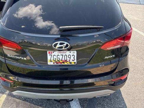 Used 2018 Hyundai Santa Fe Sport FWD image 6