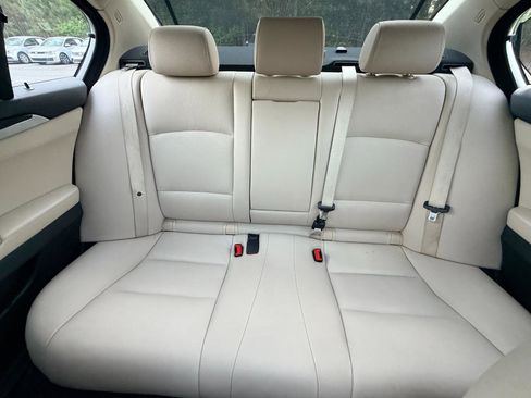 Used 2013 BMW 535i Sedan RWD image 28
