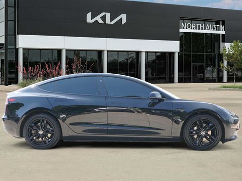 Used 2023 Tesla Model 3 Standard Range RWD image 6