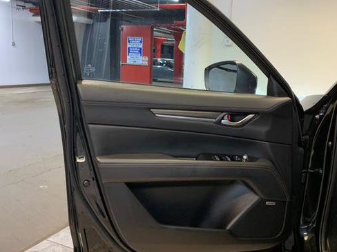 Used 2022 MAZDA CX-5 AWD 2.5 S w/ Premium Package image 13