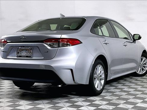 Used 2024 Toyota Corolla LE FWD image 10