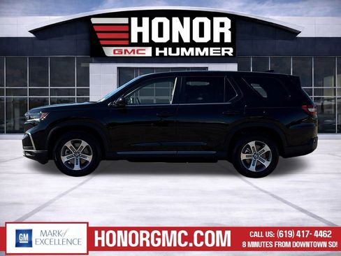 Used 2025 Honda Pilot EX-L image 6