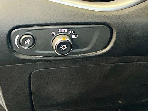 Used 2024 Chevrolet Malibu LS image 10