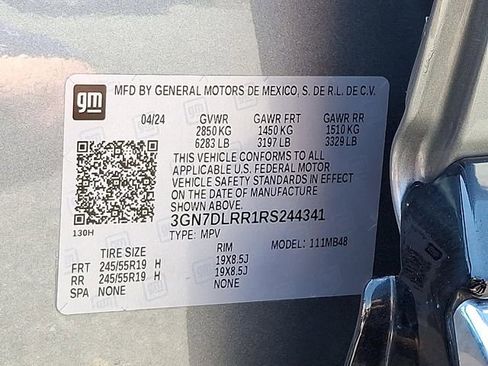 Certified 2024 Chevrolet Equinox EV LT AWD/4WD image 28