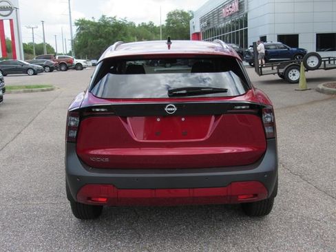 New 2026 Nissan Kicks SV FWD image 4