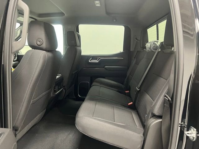 New 2026 Chevrolet Silverado 1500 RST AWD/4WD image 16