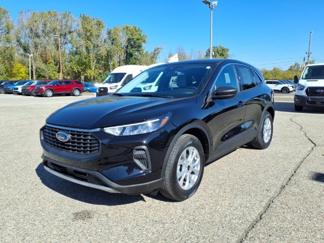 Certified 2023 Ford Escape Active AWD/4WD image 3