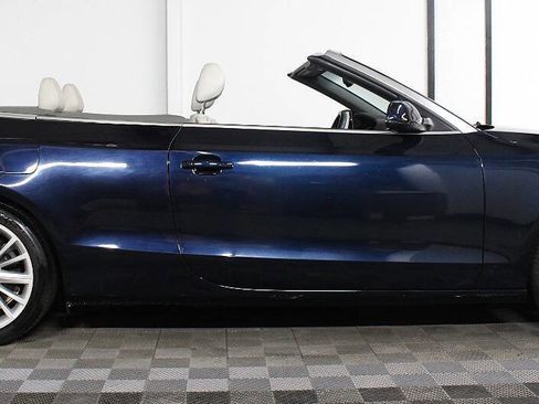 Used 2011 Audi A5 2.0T Premium Plus image 2
