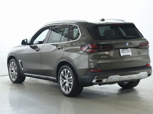 Certified 2024 BMW X5 xDrive40i w/ Premium Package image 41