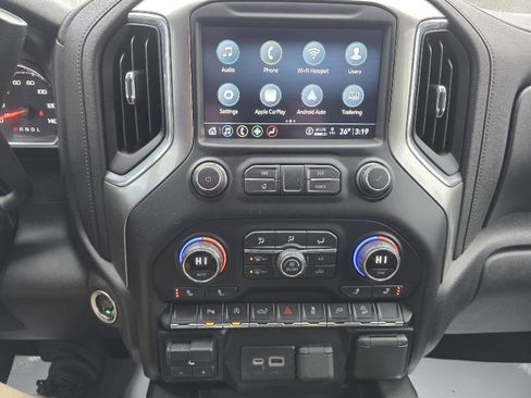 Used 2021 Chevrolet Silverado 1500 LT Trail Boss w/ Convenience Package II image 16