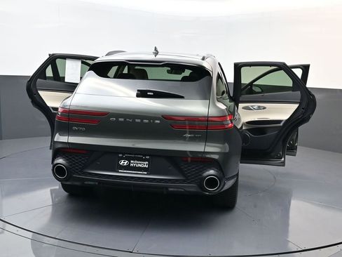 Used 2025 Genesis GV70 3.5T Sport w/ Sport Prestige Package image 31