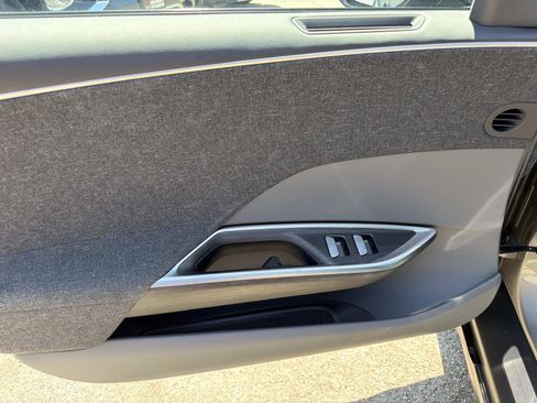 Used 2024 Lucid Air Touring AWD/4WD image 13