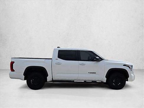 Used 2026 Toyota Tundra SR5 w/ SR5 Premium Package AWD/4WD image 4