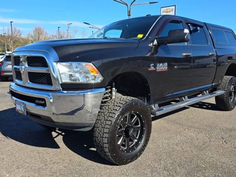 Used 2018 RAM 2500 Tradesman w/ Chrome Appearance Group image 1
