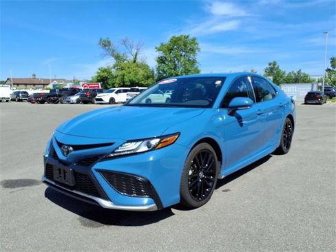 Certified 2023 Toyota Camry XSE image 3