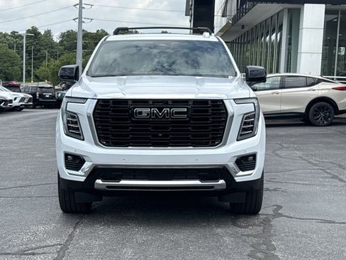 New 2026 GMC Yukon XL Denali w/ Denali Reserve Package AWD/4WD image 16