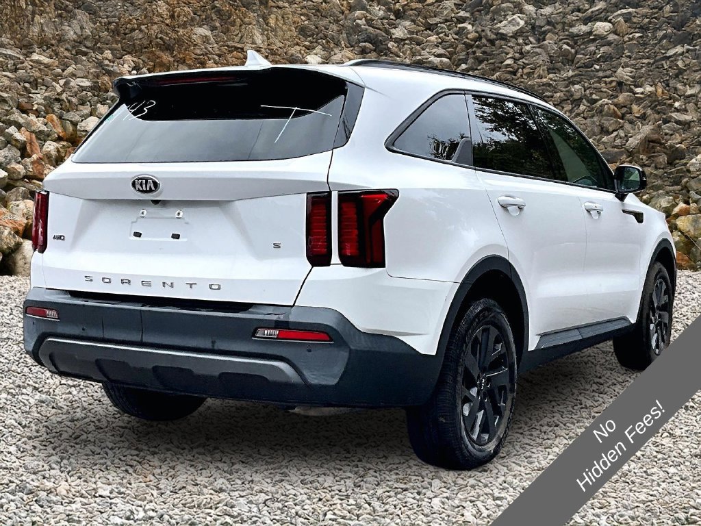 Used 2021 Kia Sorento S AWD/4WD image 2