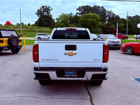 Used 2017 Chevrolet Colorado W/T w/ WT Convenience Package RWD image 16