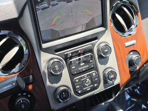 Used 2015 Ford F250 Lariat AWD/4WD image 22