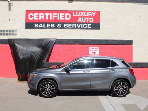 Used 2015 Mercedes-Benz GLA 250 image 2