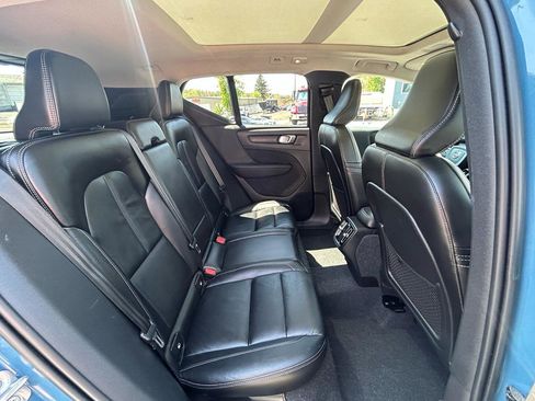 Used 2023 Volvo XC40 B5 Plus w/ Driver Assist Package AWD/4WD image 22